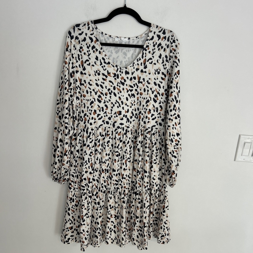Women's Medium V-Neck Long Sleeve‎ Cheetah Print Baby Doll Style Dress Pockets